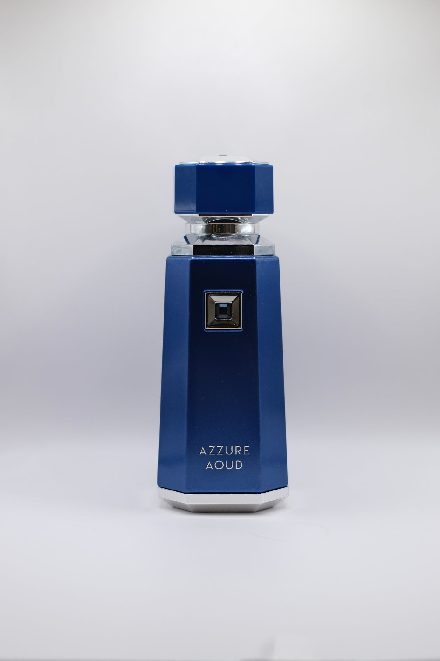 AZZURE AOUD